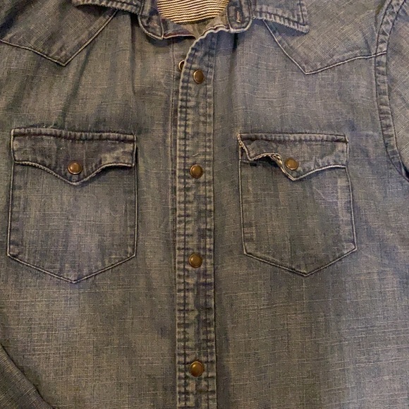 American eagle button down - Picture 3 of 5